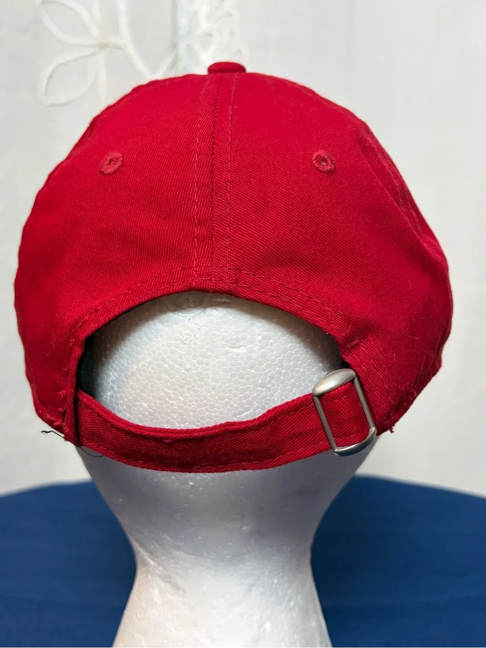 Genuine Merchandise Girl’s/Teens love & peace Official St. Louis Cardinals